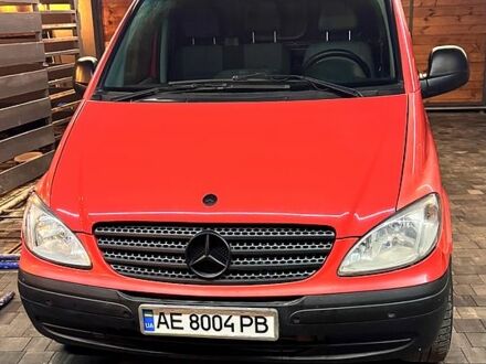 Красный Мерседес Вито, объемом двигателя 2.1 л и пробегом 0 тыс. км за 5800 $, фото 1 на Automoto.ua