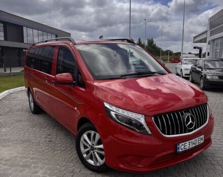 Красный Мерседес Вито, объемом двигателя 2.1 л и пробегом 384 тыс. км за 19899 $, фото 1 на Automoto.ua