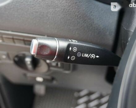 Мерседес Вито, объемом двигателя 2.1 л и пробегом 313 тыс. км за 23900 $, фото 29 на Automoto.ua