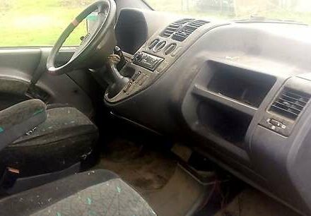 Мерседес Віто, об'ємом двигуна 2.3 л та пробігом 750 тис. км за 2300 $, фото 4 на Automoto.ua