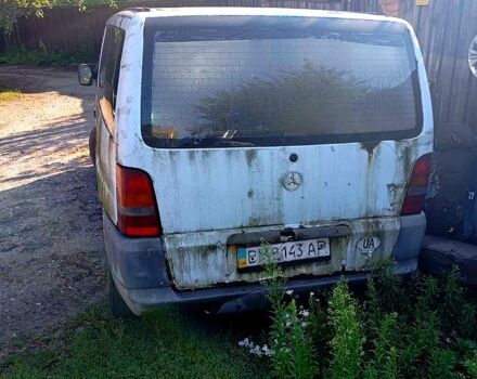 Мерседес Вито, объемом двигателя 2.2 л и пробегом 303 тыс. км за 550 $, фото 1 на Automoto.ua