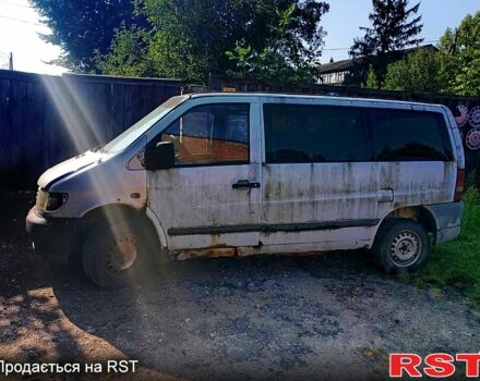 Мерседес Вито, объемом двигателя 2.2 л и пробегом 303 тыс. км за 550 $, фото 3 на Automoto.ua