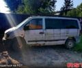 Мерседес Вито, объемом двигателя 2.2 л и пробегом 303 тыс. км за 550 $, фото 3 на Automoto.ua