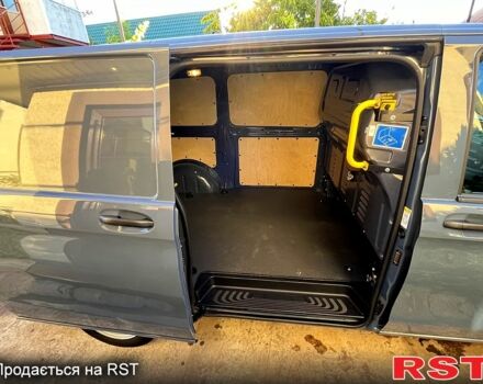 Мерседес Вито, объемом двигателя 1.8 л и пробегом 53 тыс. км за 19800 $, фото 13 на Automoto.ua