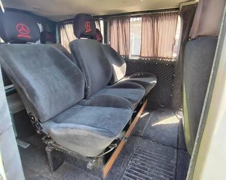 Мерседес Віто, об'ємом двигуна 2.3 л та пробігом 425 тис. км за 3500 $, фото 7 на Automoto.ua
