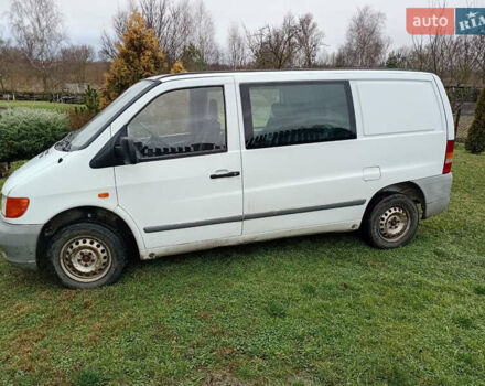 Мерседес Вито, объемом двигателя 2.15 л и пробегом 250 тыс. км за 3700 $, фото 1 на Automoto.ua