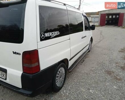 Мерседес Вито, объемом двигателя 2.2 л и пробегом 450 тыс. км за 4200 $, фото 3 на Automoto.ua