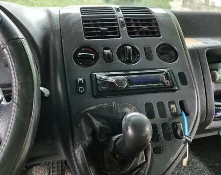 Мерседес Вито, объемом двигателя 2.2 л и пробегом 300 тыс. км за 5200 $, фото 6 на Automoto.ua