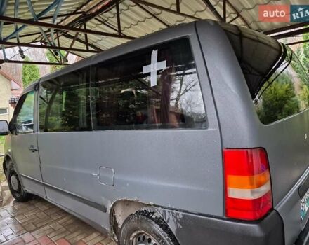 Мерседес Вито, объемом двигателя 2.2 л и пробегом 300 тыс. км за 5200 $, фото 8 на Automoto.ua