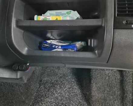 Мерседес Вито, объемом двигателя 2.2 л и пробегом 300 тыс. км за 5200 $, фото 11 на Automoto.ua