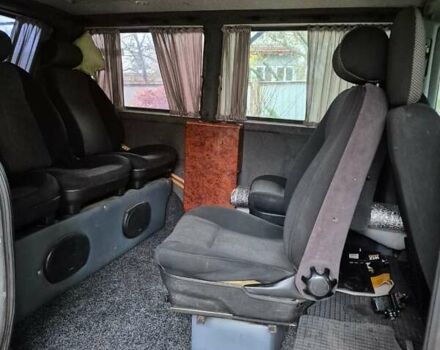 Мерседес Вито, объемом двигателя 2.2 л и пробегом 300 тыс. км за 5200 $, фото 10 на Automoto.ua