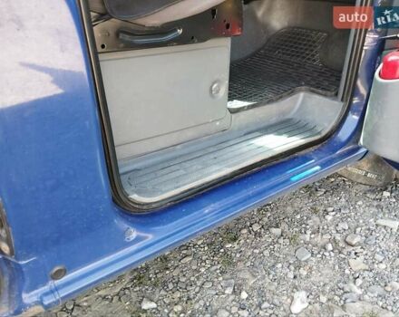 Мерседес Вито, объемом двигателя 2.2 л и пробегом 320 тыс. км за 7200 $, фото 10 на Automoto.ua