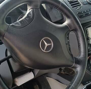 Мерседес Вито, объемом двигателя 2.2 л и пробегом 628 тыс. км за 10100 $, фото 13 на Automoto.ua