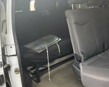 Мерседес Вито, объемом двигателя 2.2 л и пробегом 320 тыс. км за 7500 $, фото 8 на Automoto.ua