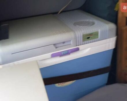 Мерседес Вито, объемом двигателя 2.2 л и пробегом 240 тыс. км за 10200 $, фото 10 на Automoto.ua