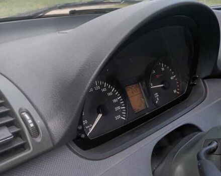 Мерседес Вито, объемом двигателя 2.1 л и пробегом 300 тыс. км за 8500 $, фото 8 на Automoto.ua