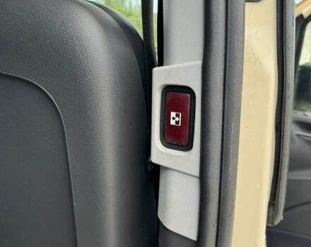 Мерседес Вито, объемом двигателя 2.99 л и пробегом 569 тыс. км за 17500 $, фото 31 на Automoto.ua