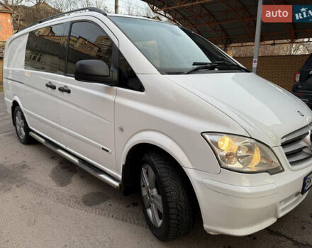 Мерседес Вито, объемом двигателя 2.14 л и пробегом 330 тыс. км за 11800 $, фото 3 на Automoto.ua