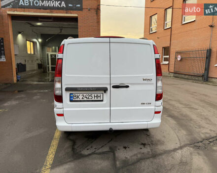 Мерседес Вито, объемом двигателя 2.14 л и пробегом 330 тыс. км за 11800 $, фото 8 на Automoto.ua
