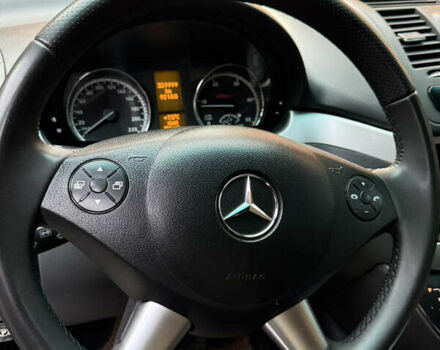 Мерседес Вито, объемом двигателя 2.14 л и пробегом 330 тыс. км за 11800 $, фото 15 на Automoto.ua