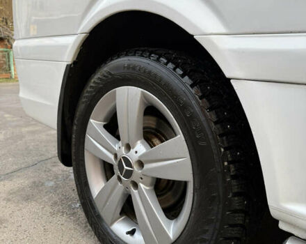 Мерседес Вито, объемом двигателя 2.14 л и пробегом 330 тыс. км за 11800 $, фото 7 на Automoto.ua