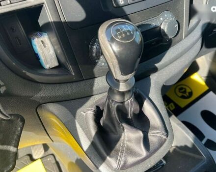 Мерседес Вито, объемом двигателя 2.1 л и пробегом 211 тыс. км за 19499 $, фото 12 на Automoto.ua