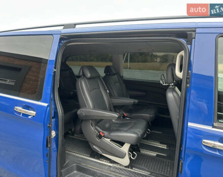 Мерседес Вито, объемом двигателя 2.2 л и пробегом 325 тыс. км за 18500 $, фото 14 на Automoto.ua