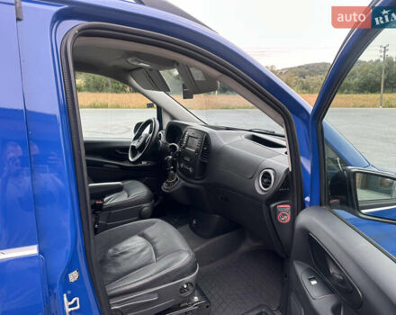 Мерседес Вито, объемом двигателя 2.2 л и пробегом 325 тыс. км за 18500 $, фото 17 на Automoto.ua
