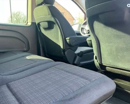 Мерседес Вито, объемом двигателя 2.1 л и пробегом 211 тыс. км за 19499 $, фото 16 на Automoto.ua