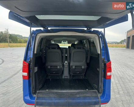 Мерседес Вито, объемом двигателя 2.2 л и пробегом 325 тыс. км за 18500 $, фото 13 на Automoto.ua