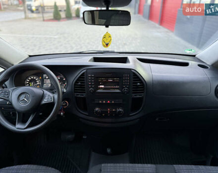 Мерседес Вито, объемом двигателя 2.14 л и пробегом 344 тыс. км за 24650 $, фото 23 на Automoto.ua