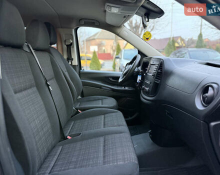 Мерседес Вито, объемом двигателя 2.14 л и пробегом 344 тыс. км за 24650 $, фото 21 на Automoto.ua