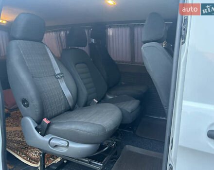 Мерседес Вито, объемом двигателя 2.2 л и пробегом 400 тыс. км за 25200 $, фото 9 на Automoto.ua