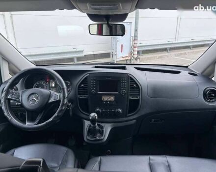 Мерседес Вито, объемом двигателя 2.1 л и пробегом 255 тыс. км за 25990 $, фото 12 на Automoto.ua