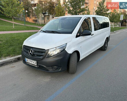 Мерседес Вито, объемом двигателя 2.2 л и пробегом 400 тыс. км за 25200 $, фото 1 на Automoto.ua