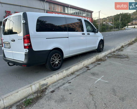 Мерседес Вито, объемом двигателя 2.2 л и пробегом 400 тыс. км за 25200 $, фото 4 на Automoto.ua