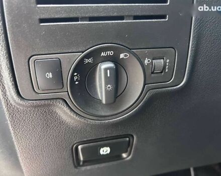 Мерседес Вито, объемом двигателя 2.1 л и пробегом 255 тыс. км за 25990 $, фото 15 на Automoto.ua