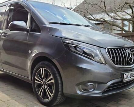Мерседес Вито, объемом двигателя 1.95 л и пробегом 203 тыс. км за 25999 $, фото 2 на Automoto.ua