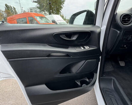 Мерседес Вито, объемом двигателя 2.14 л и пробегом 193 тыс. км за 24900 $, фото 14 на Automoto.ua