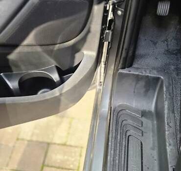 Мерседес Вито, объемом двигателя 1.95 л и пробегом 203 тыс. км за 25999 $, фото 16 на Automoto.ua