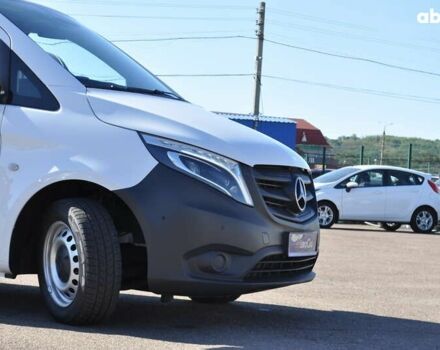 Мерседес Вито, объемом двигателя 2 л и пробегом 200 тыс. км за 27500 $, фото 14 на Automoto.ua