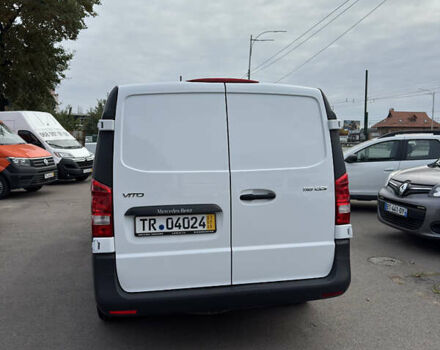 Мерседес Вито, объемом двигателя 2.14 л и пробегом 193 тыс. км за 24900 $, фото 7 на Automoto.ua