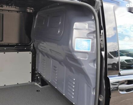 Мерседес Вито, объемом двигателя 2 л и пробегом 250 тыс. км за 27800 $, фото 28 на Automoto.ua