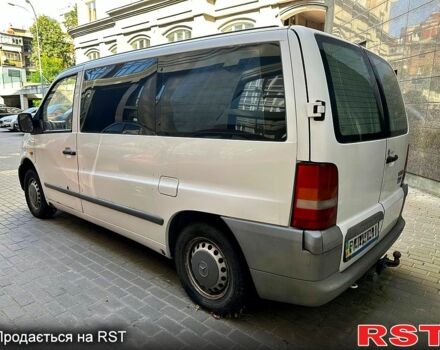 Мерседес Вито, объемом двигателя 2.3 л и пробегом 200 тыс. км за 4500 $, фото 3 на Automoto.ua
