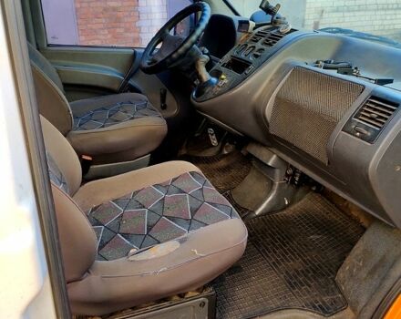 Мерседес Віто, об'ємом двигуна 23 л та пробігом 445 тис. км за 2000 $, фото 5 на Automoto.ua