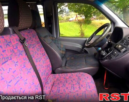 Мерседес Вито, объемом двигателя 2.1 л и пробегом 451 тыс. км за 5500 $, фото 5 на Automoto.ua