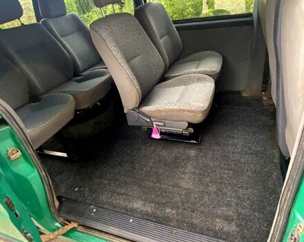 Мерседес Вито, объемом двигателя 2.2 л и пробегом 400 тыс. км за 4100 $, фото 5 на Automoto.ua