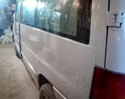 Мерседес Вито, объемом двигателя 2.2 л и пробегом 111 тыс. км за 5500 $, фото 1 на Automoto.ua