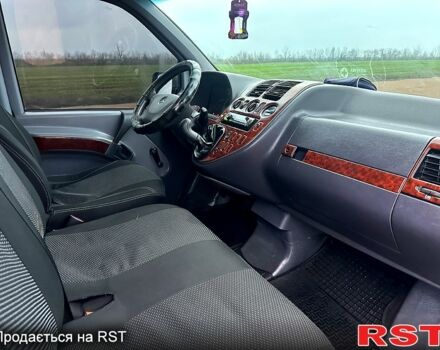 Мерседес Вито, объемом двигателя 2.2 л и пробегом 220 тыс. км за 4600 $, фото 6 на Automoto.ua