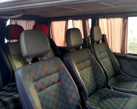 Мерседес Вито, объемом двигателя 2.2 л и пробегом 500 тыс. км за 5000 $, фото 2 на Automoto.ua